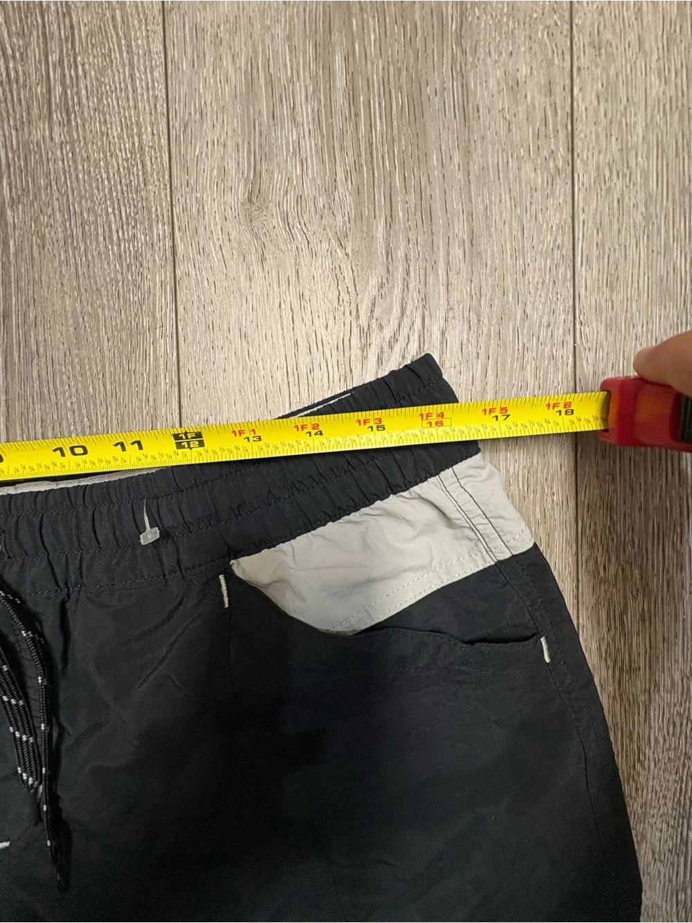 Columbia lightweight black